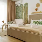 Nexus Boho Plaza * Бухарест