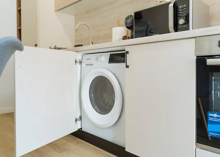 Nexus Boho Studio Plaza